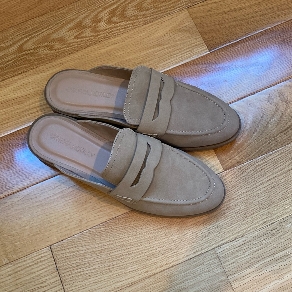 Cynthia Rowley slip on shoes
